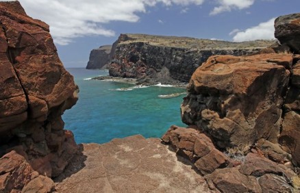 1373912235007-8-Kahekili-Shutterstock-1307151511_4_3
