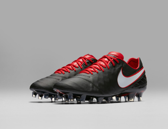 chaussure-football-nike-tiempo-legend-derby-day-4-1024x784